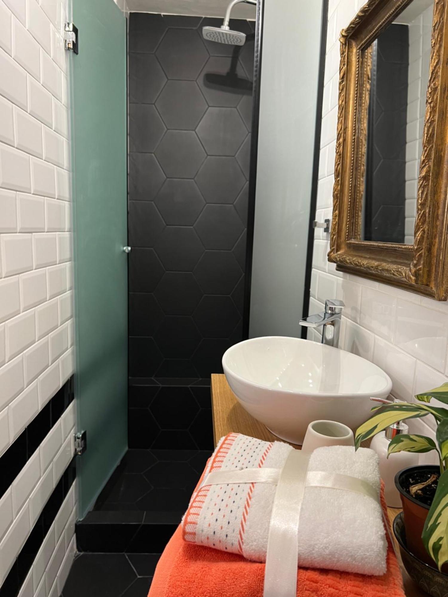 Cozy Tiny Apartment In The Heart Of Plaka Atene Esterno foto